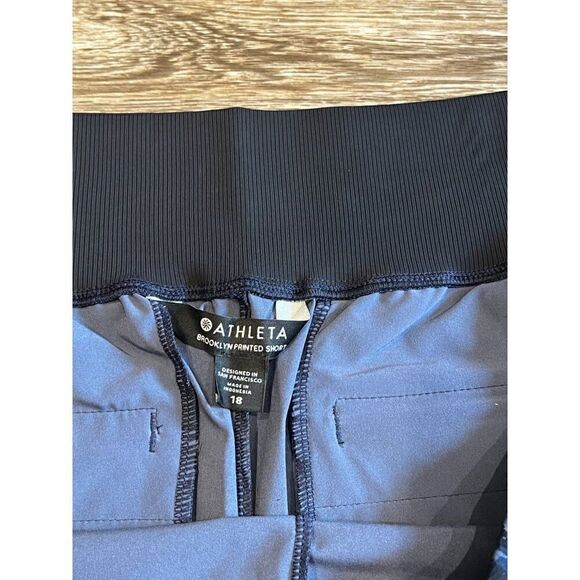 NWT! Athleta Brooklyn Printed Short Size 18 - Picture 5 of 7